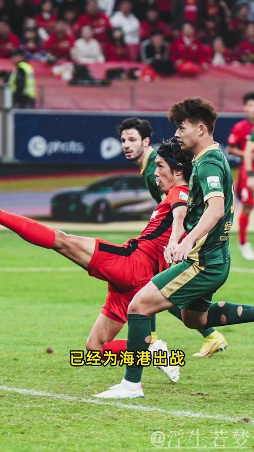第十四轮对决:浙江与上海海港2-2战平赛事集锦 第十四轮对决:浙江与上海海港2-2战平赛事集锦